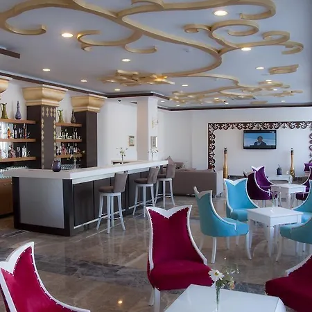 Life Elite Otel 3*