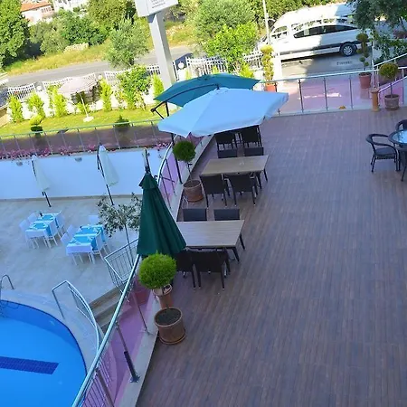 Life Elite Otel 3*